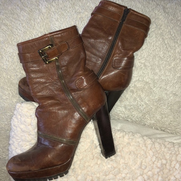 Stuart Weitzman boots - Picture 3 of 8